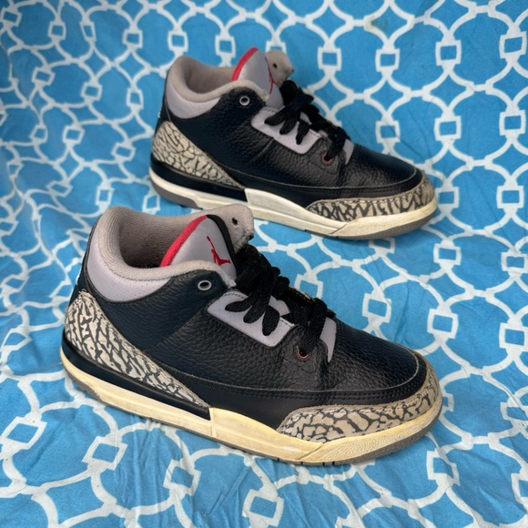 Nike PS size 2Y Air Jordan retro OG Black cement grey 2018 pre